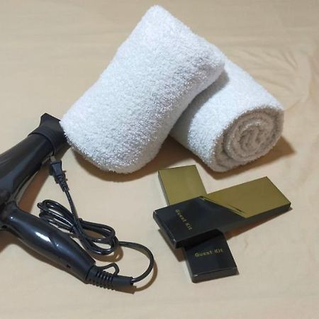 Havenly Guesthouse And Body Massage Spa Moalboal Exteriér fotografie