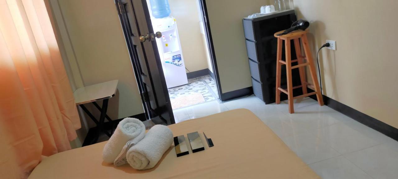 Havenly Guesthouse And Body Massage Spa Moalboal Exteriér fotografie