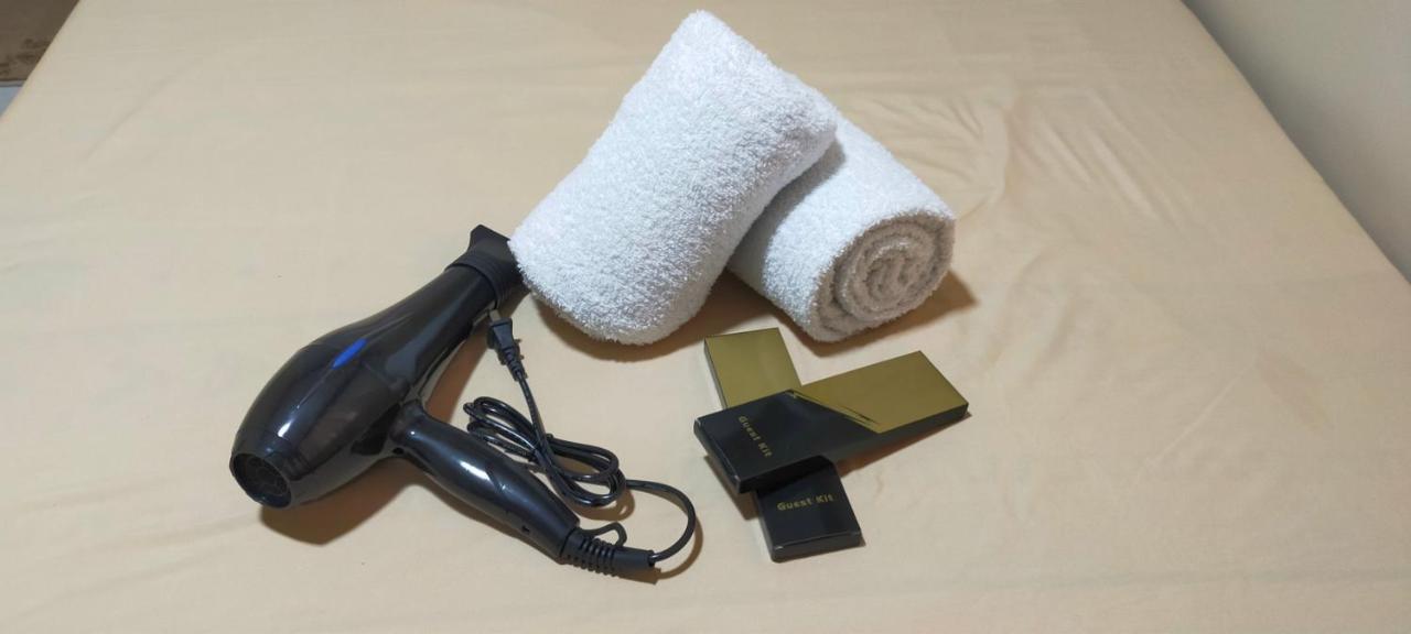 Havenly Guesthouse And Body Massage Spa Moalboal Exteriér fotografie